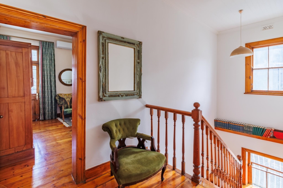 To Let 4 Bedroom Property for Rent in Gardens Western Cape